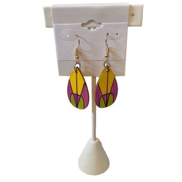 Hand-crafted & painted lightweight wood teardrop shaped Drop earrings. - Picture 1 of 6